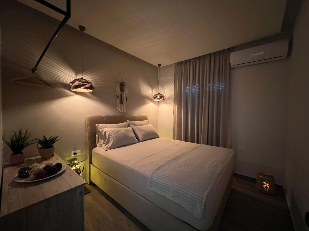 Supreme Malibu Suite Alexandroupoli Bagian luar foto