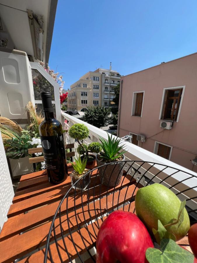 Supreme Malibu Suite Alexandroupoli Bagian luar foto